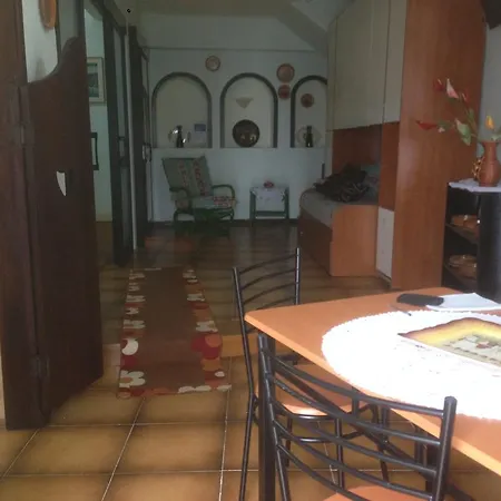 Apartment Diffuso Chianalea 1 *
